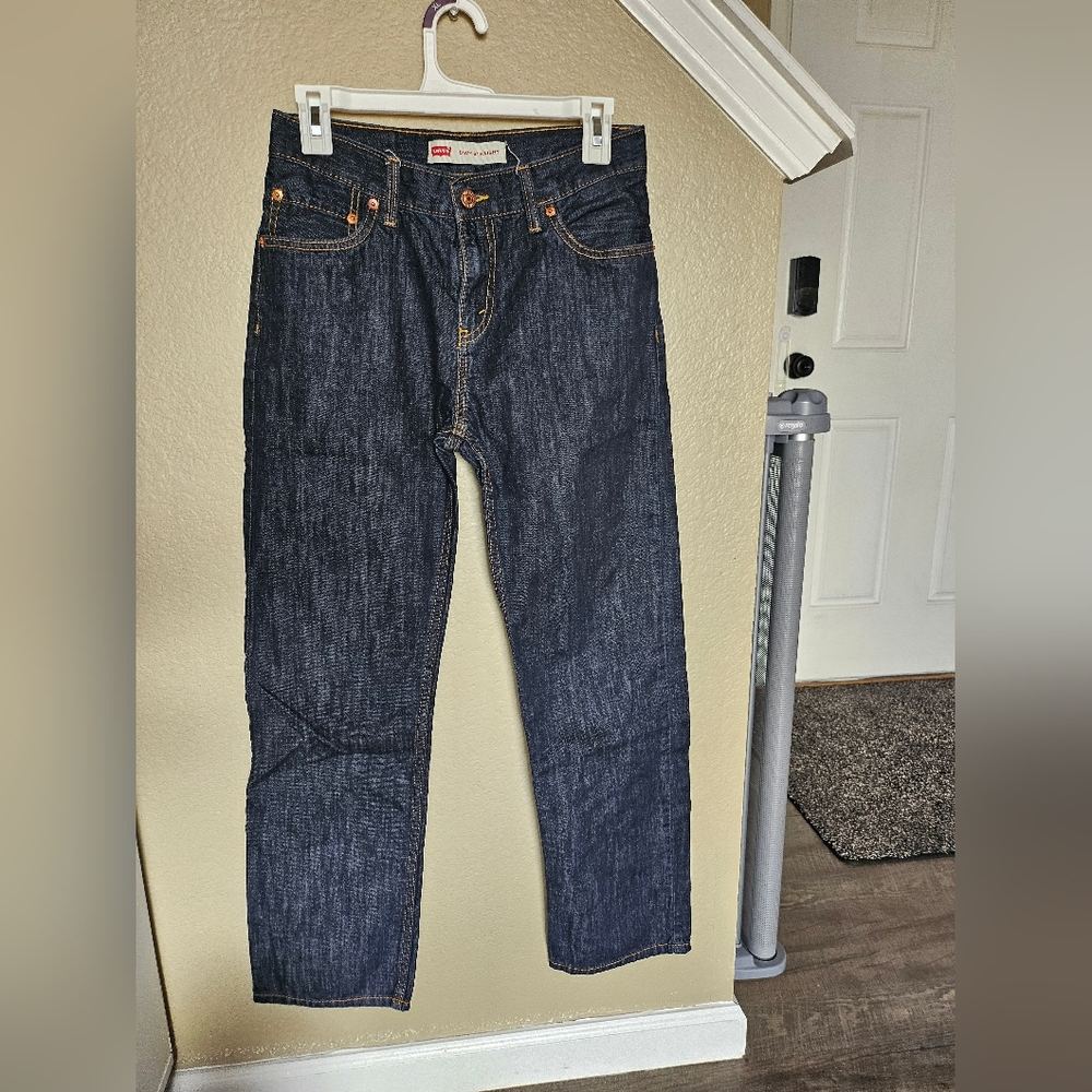 Youth Levi's straight leg blue jeans NWOT
